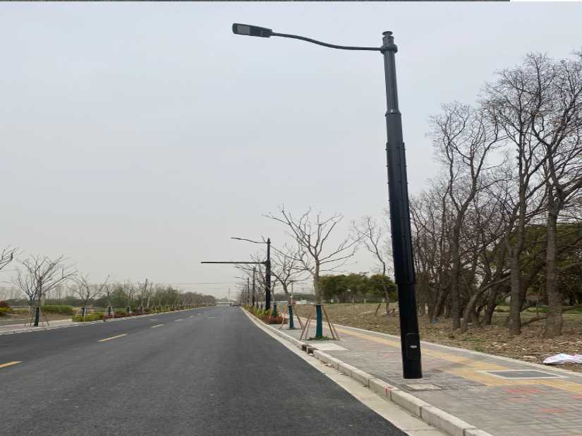 开远市上海综合杆 太阳能路灯工程